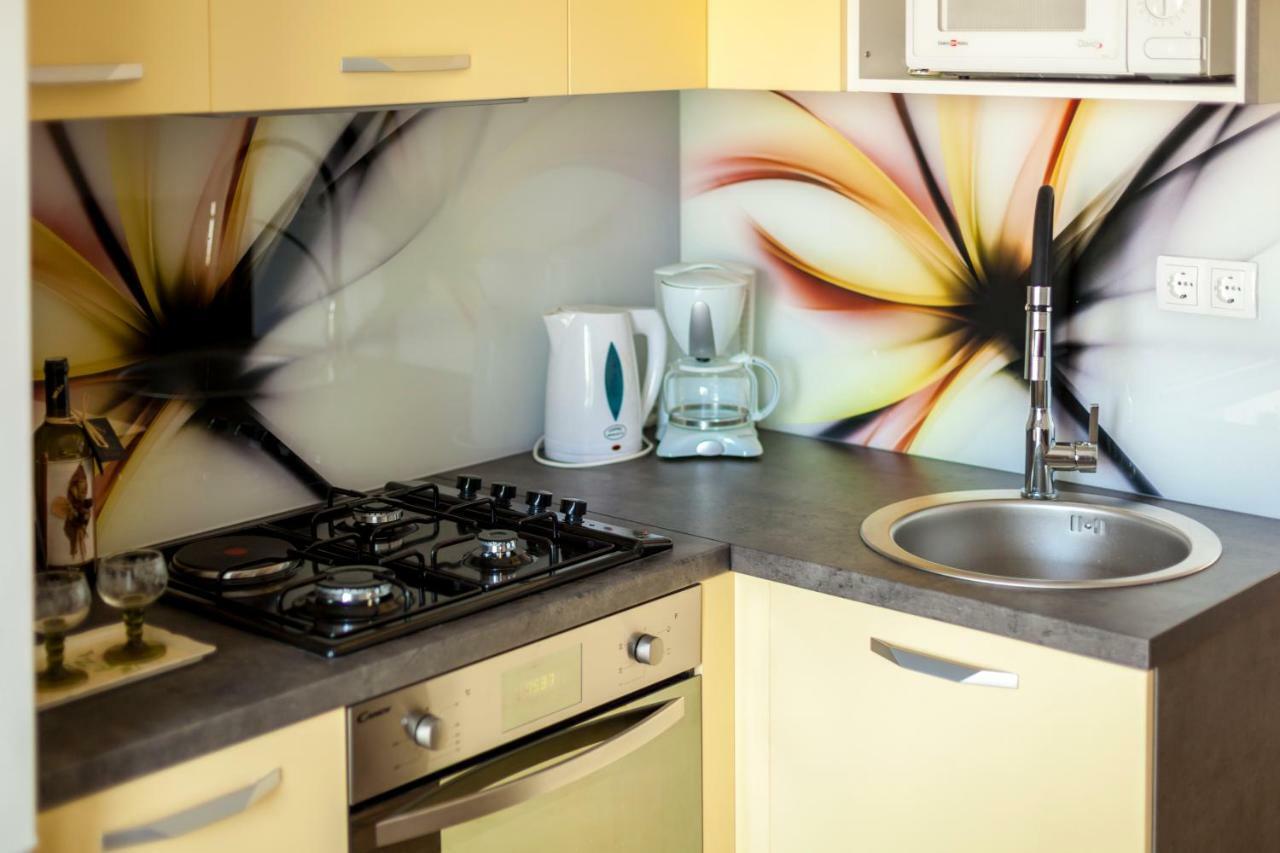 Apartment Hasanec By El-Pi Tours Njivice Dış mekan fotoğraf
